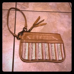 The Sak Wristselete 👝