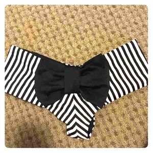 lolli bow bottoms