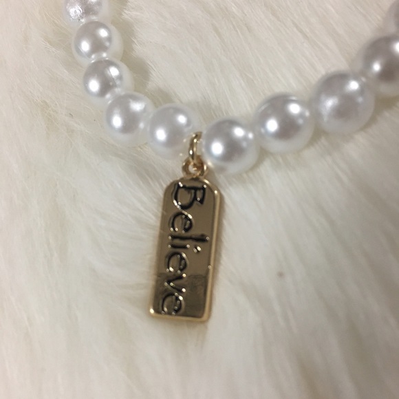 Handmade pearl believe bracelet - Picture 2 of 2