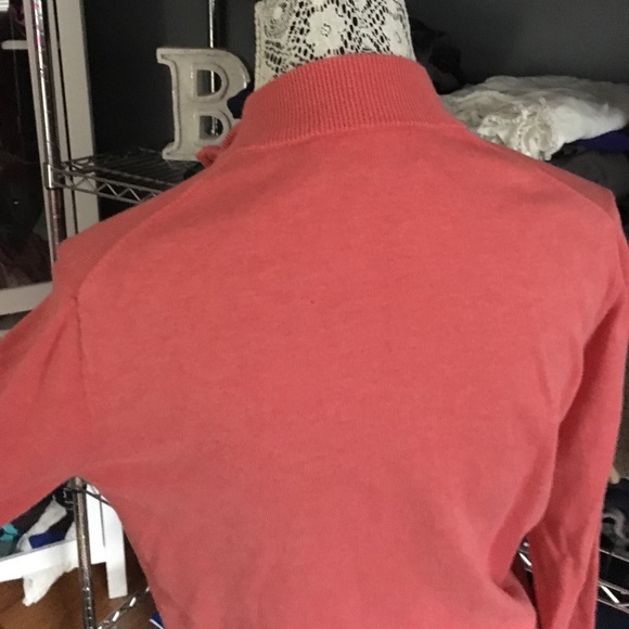 Vineyard Vines 1/4 zip sweater - Picture 3 of 4