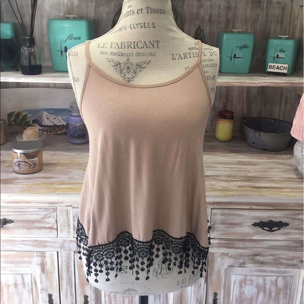 NWOT "Sycamore" split-back tank top - Picture 2 of 3