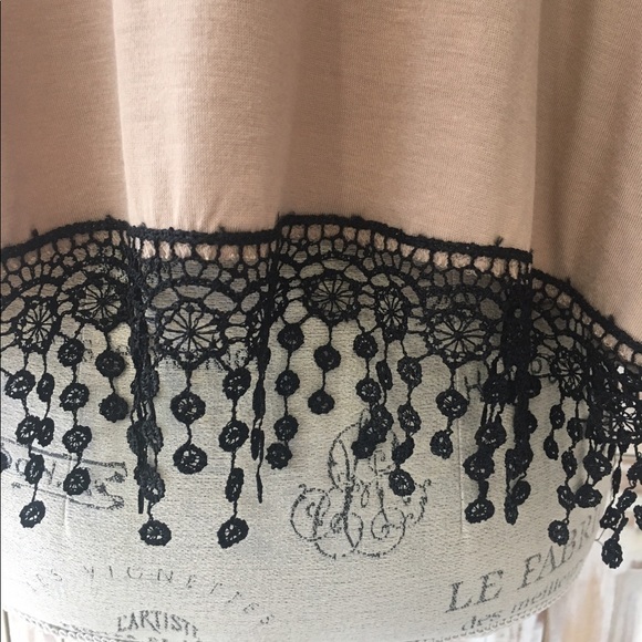 NWOT "Sycamore" split-back tank top - Picture 3 of 3