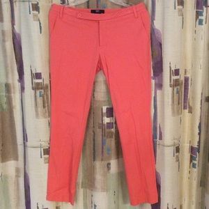 Mossimo stretch coral capris