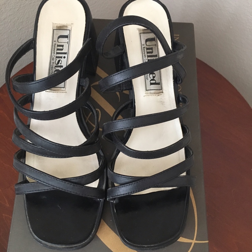 Kenneth Cole chunk heel sandals