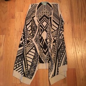 Patterned vest