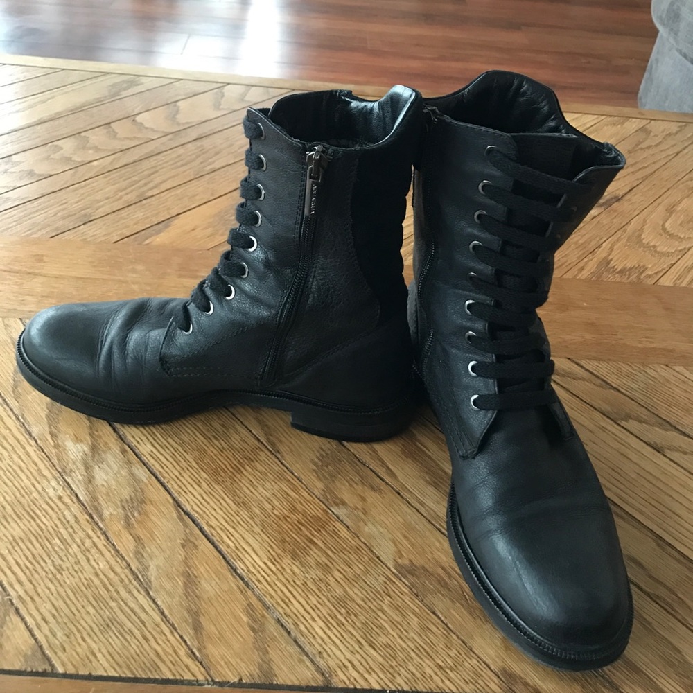 Aquatalia Leather and Seude Lace boots w/zipper