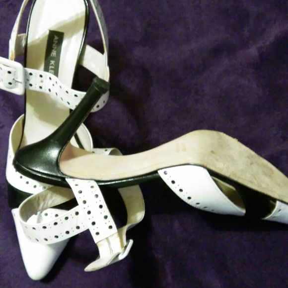 Anne Klein Slingbacks - Picture 2 of 5