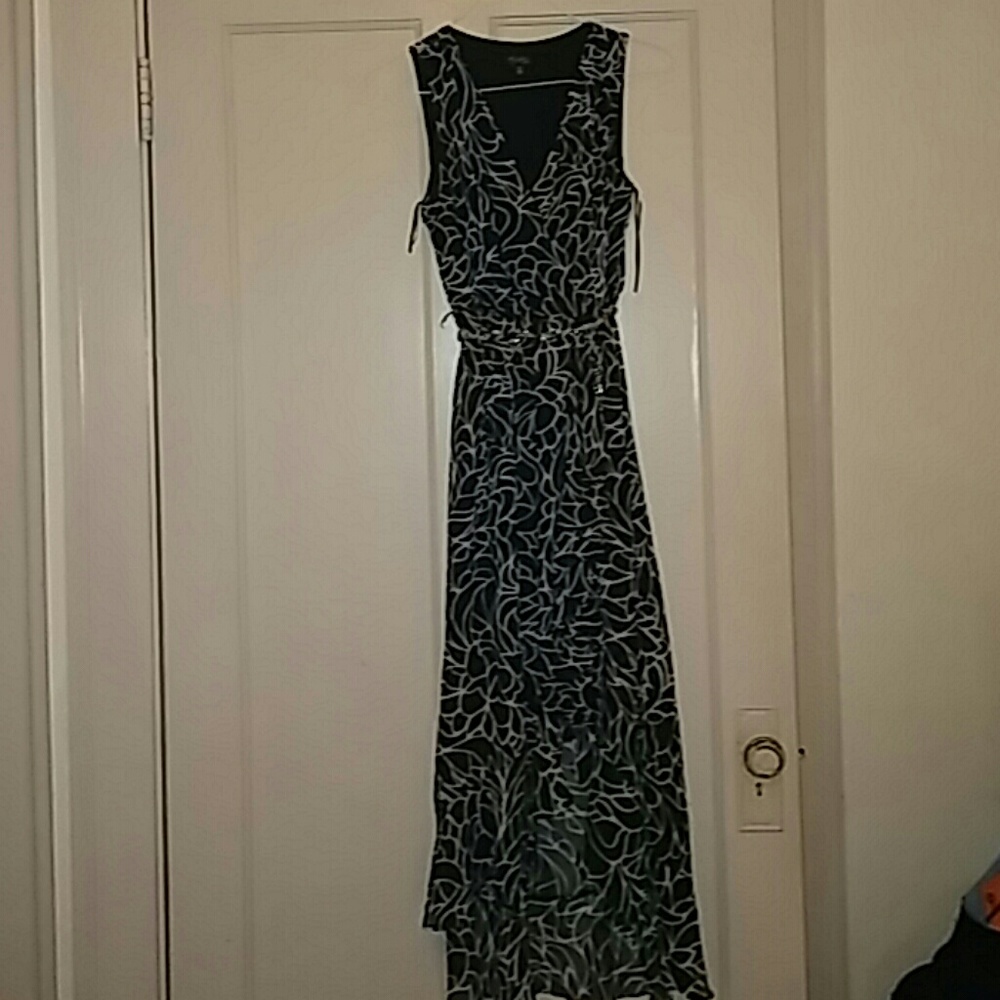 Womans dress small