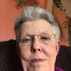 Meet your Posher, Joann