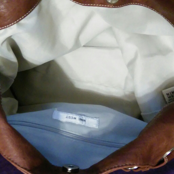 Nine West Shoulderbag - Picture 3 of 4