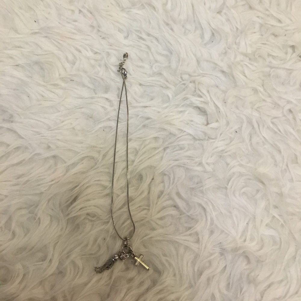 Guess 3 Pendant Necklace