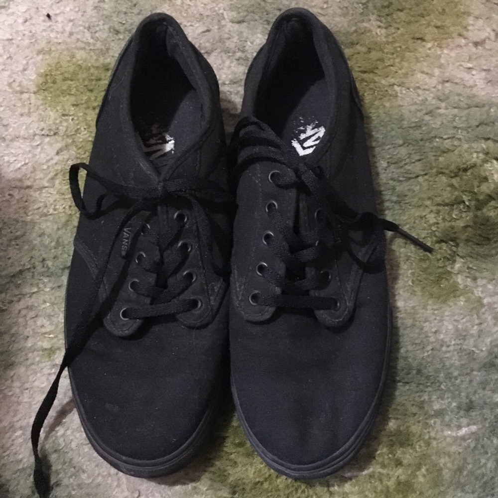 Black vans