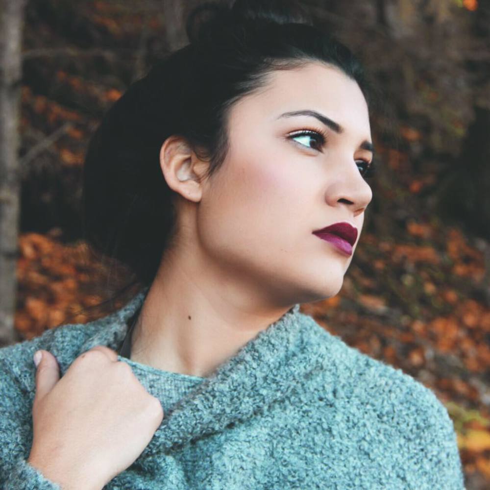 Meet your Posher, Jenna