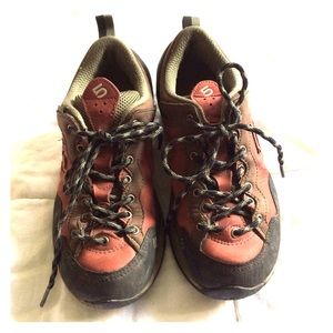 Five Ten Womens Hiking Shoes