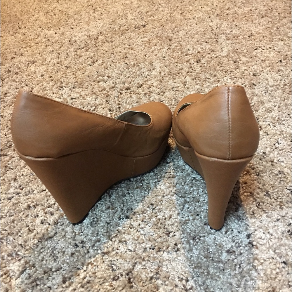 Wedges - Picture 3 of 4