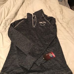 Penn State thin pull over top