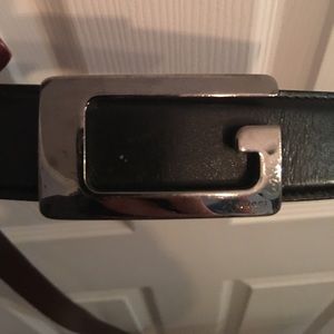 Gucci men's belt (negotiable)