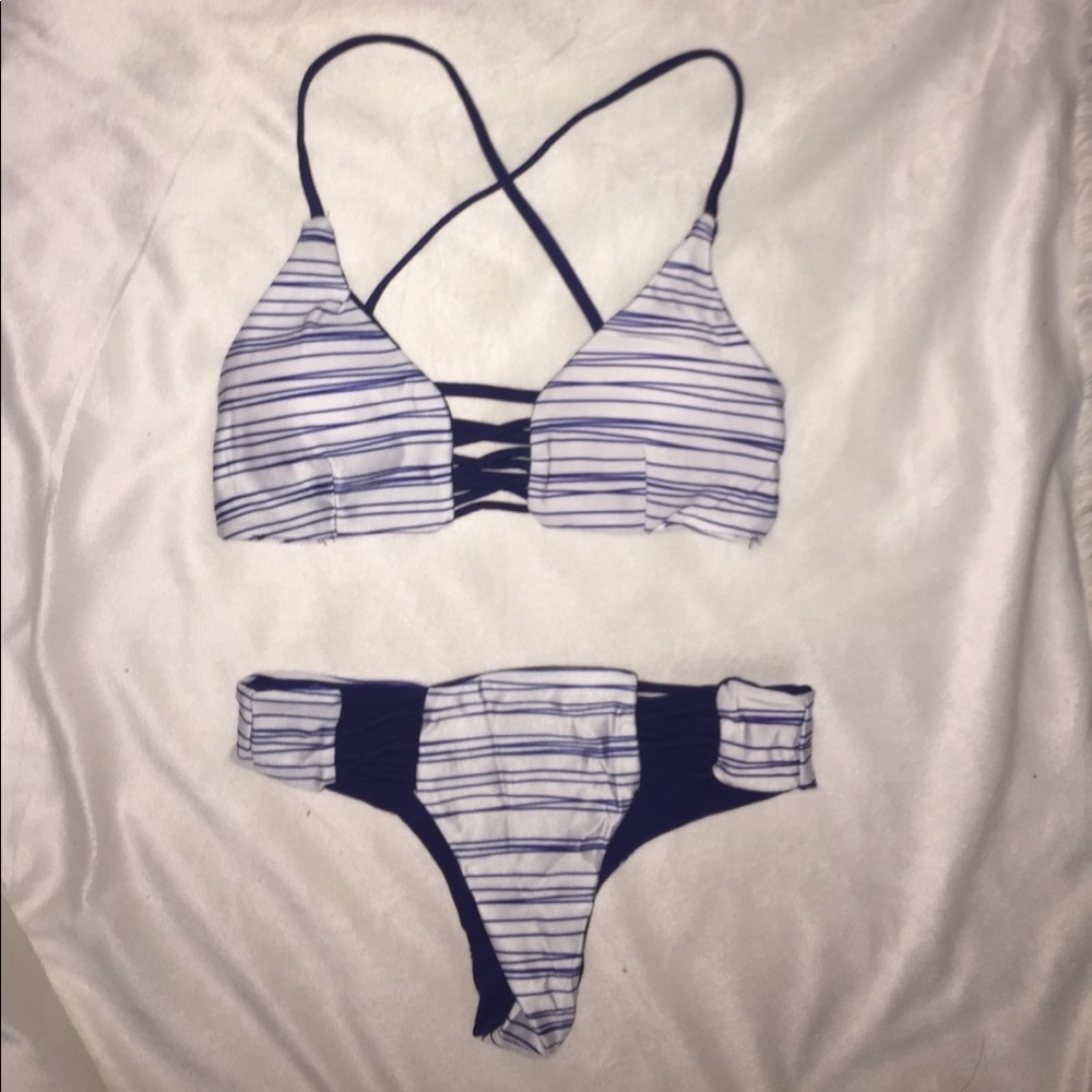 Off-White Striped Two Piece Bikini - image 2