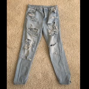 Distressed boyfriend jeans