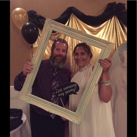 Meet your posher, Melissa - Picture 3 of 8