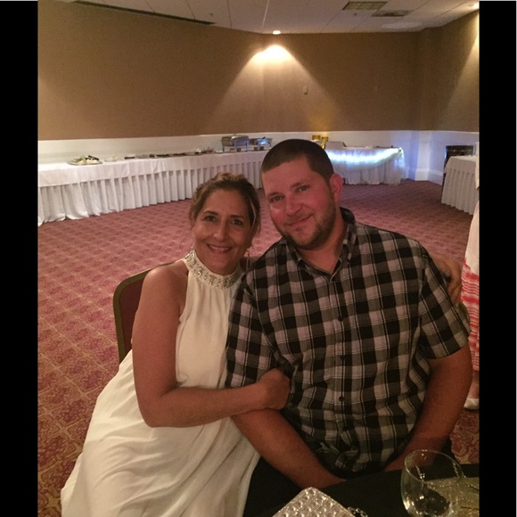 Meet your posher, Melissa - Picture 4 of 8