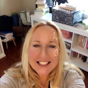 Meet your Posher, Mary