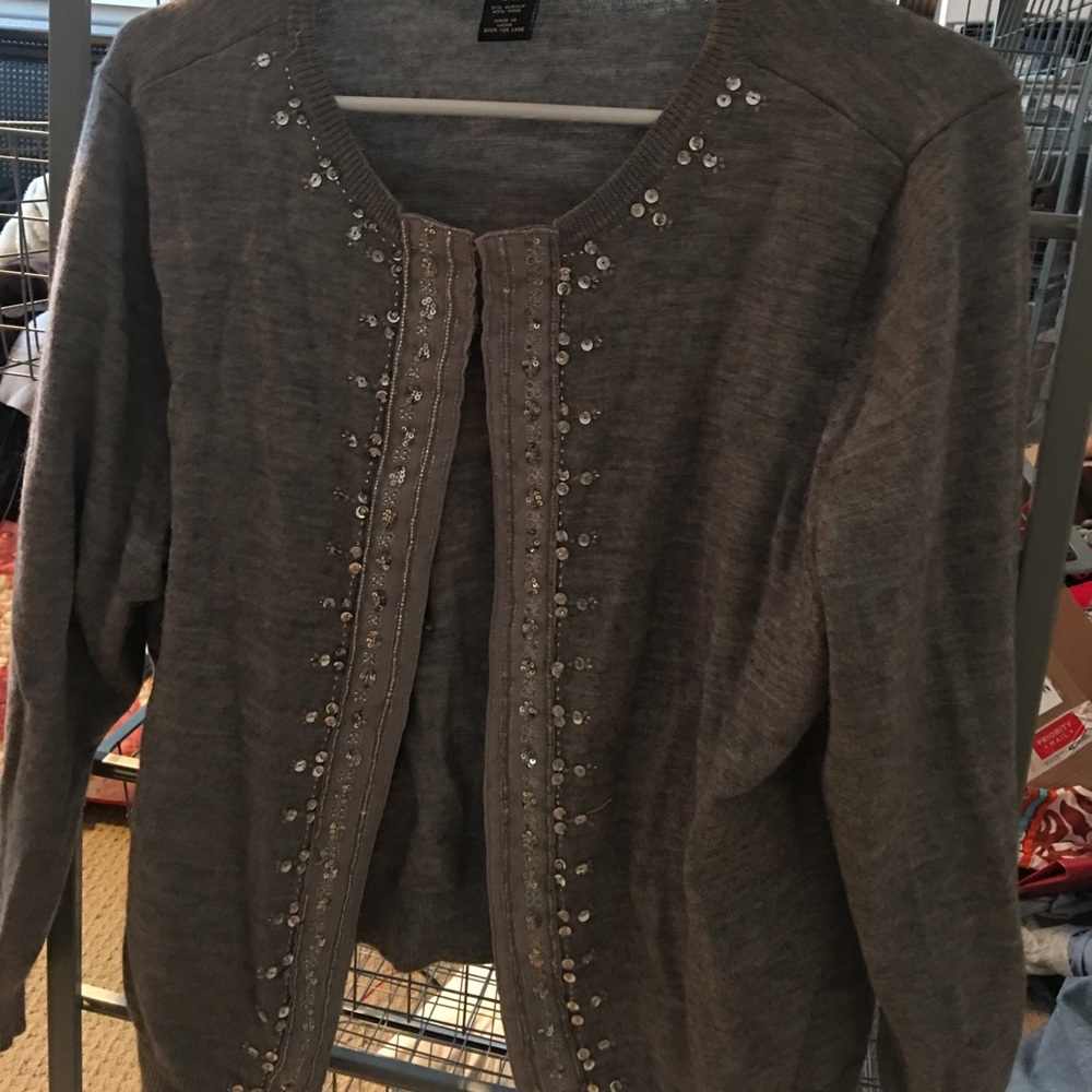 Beautiful and cozy cardigan