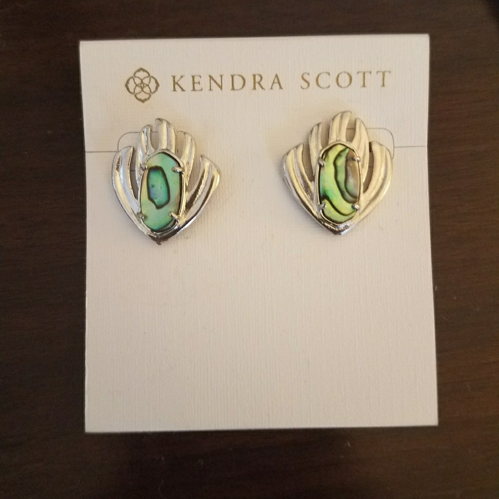 Kendra Scott studs