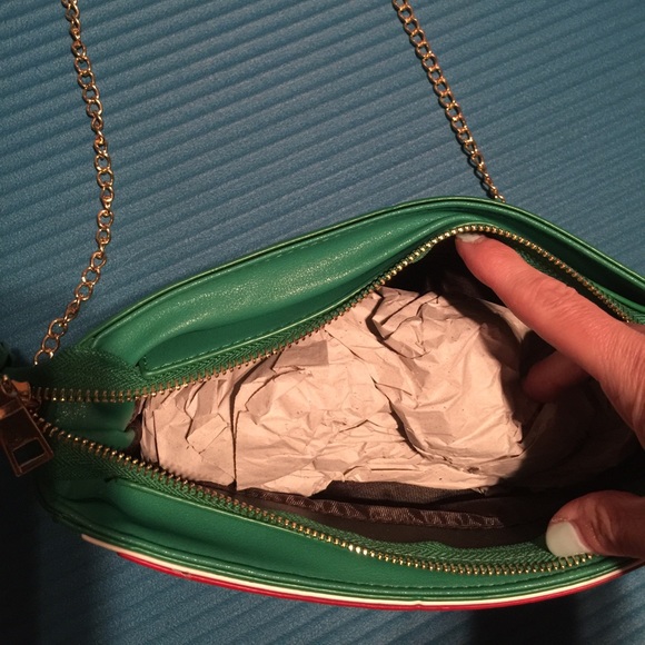 NWOT Watermelon Clutch/ Crossbody Purse - Picture 3 of 4