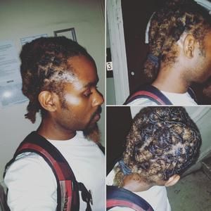 Meet your Posher, Taylor