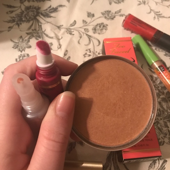 Makeup bundle - Picture 3 of 3