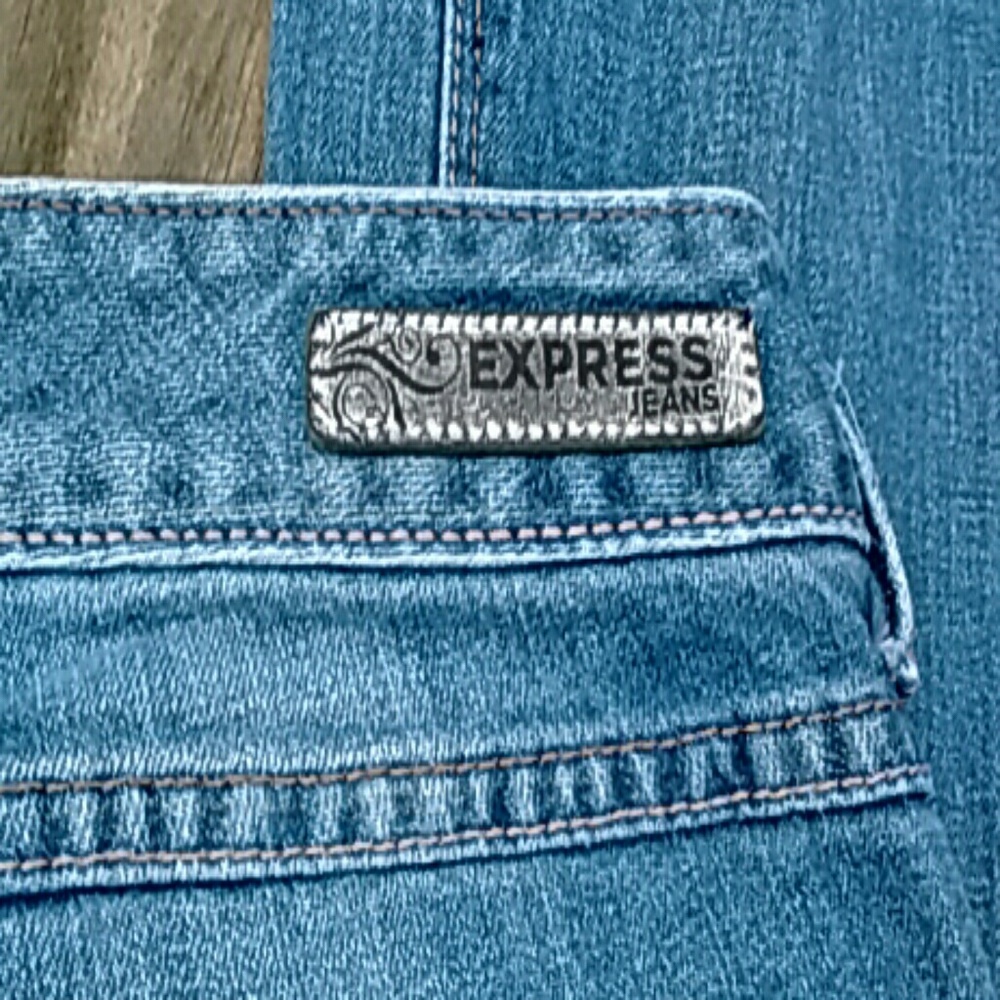Express Jeans - Picture 5 of 8
