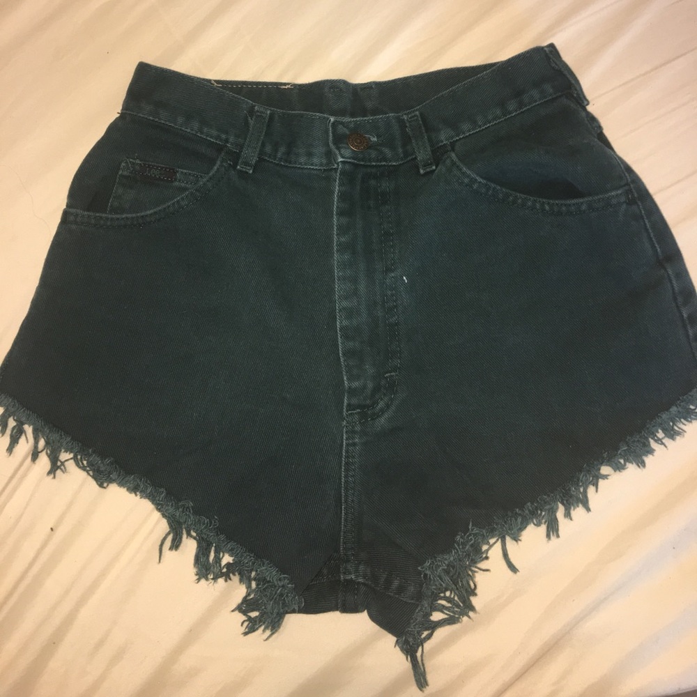 NWOT Levi high waisted shorts
