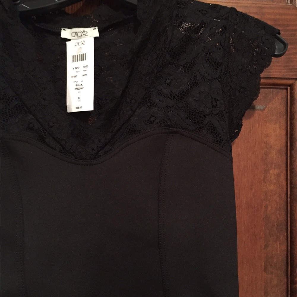 NWT Cachè Top - Picture 3 of 6