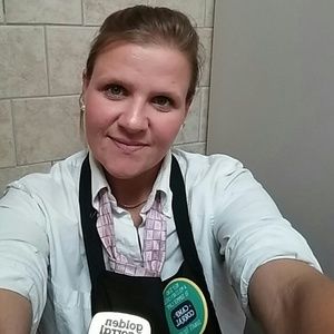 Meet your Posher, Starla