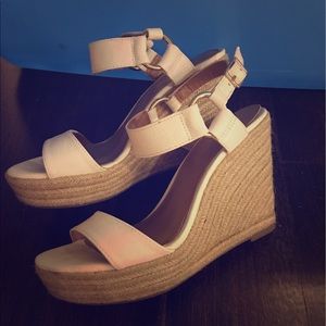 White Comfy 4" Wedges