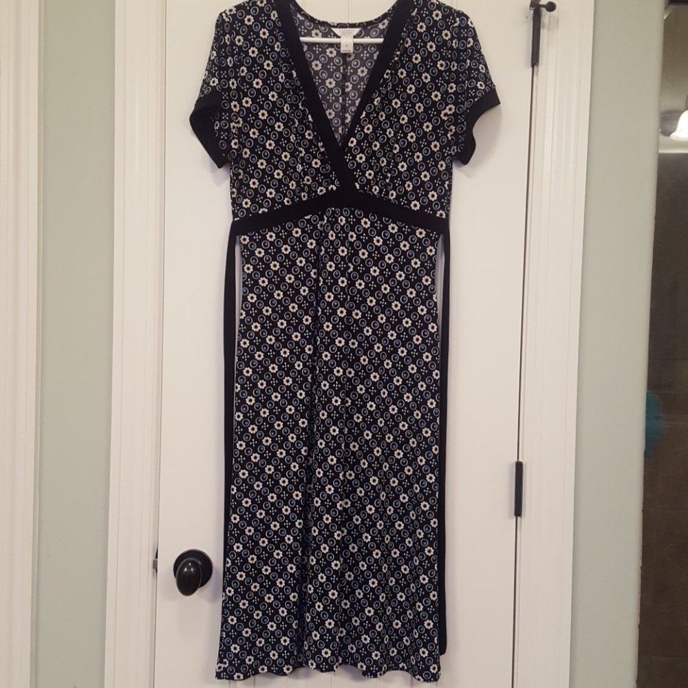 Christopher & Banks Medium Dress w/ tie