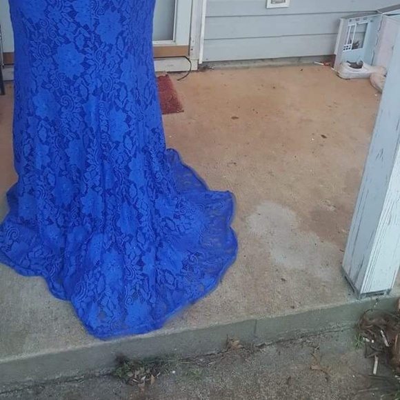 Formal/prom dress - Picture 3 of 3