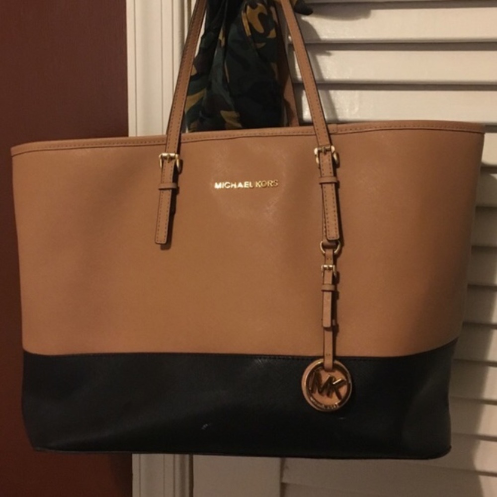 Black and tan michael kors medium tote