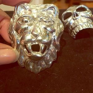 Custom made Lions Men  pendant