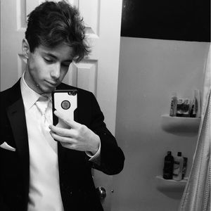 Meet your Posher, Steve