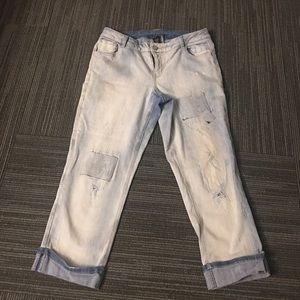 White washed Capri jeans