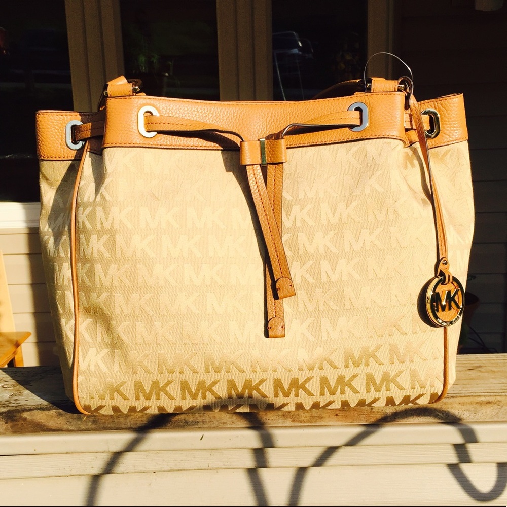 Authentic large Marina MK tote.