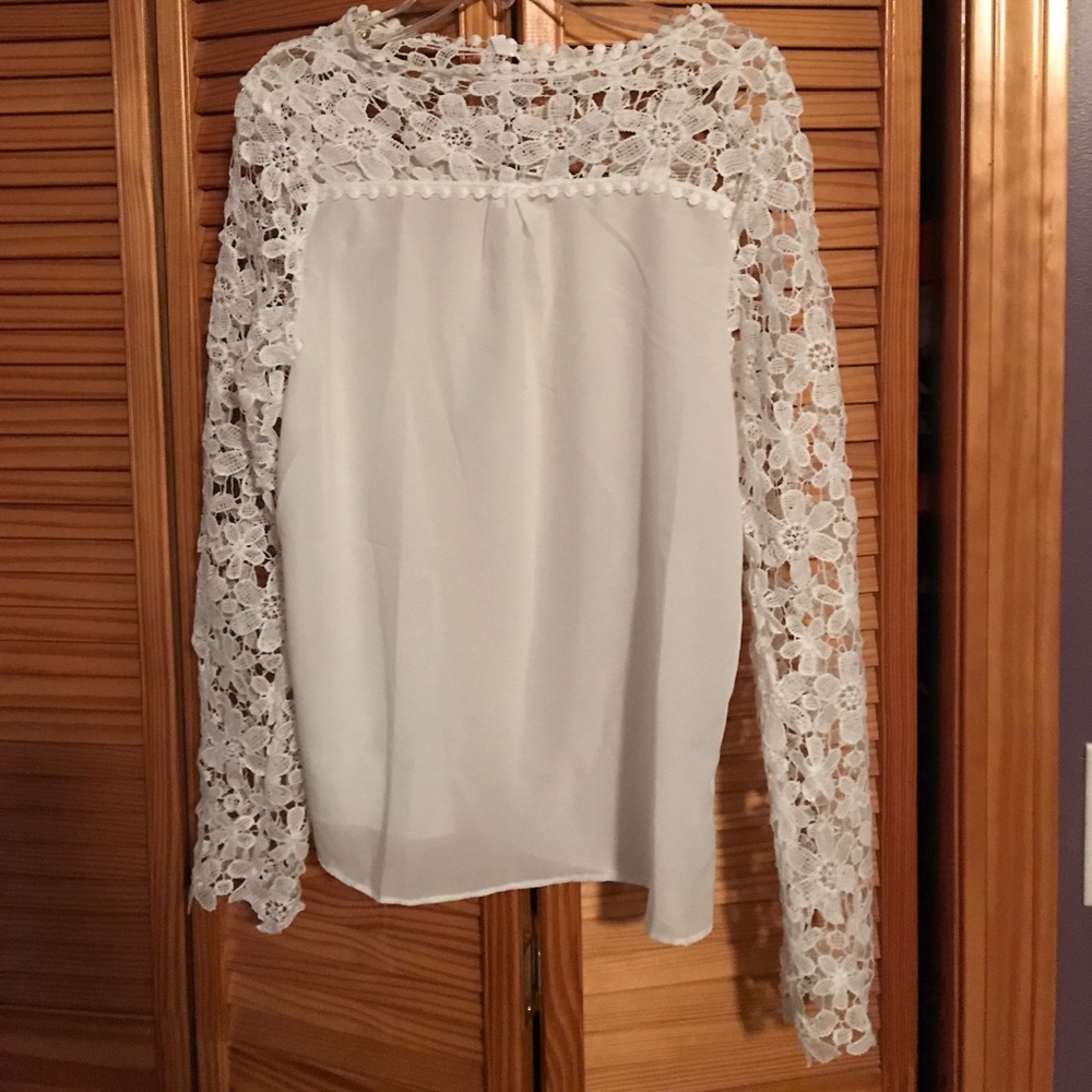 Perfect blouse for a night out or lunch