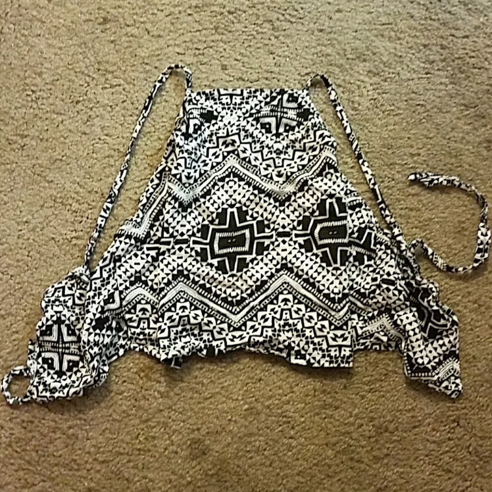 Tribal Print Crop