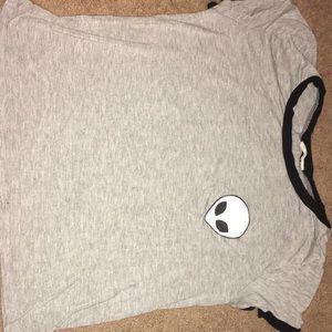 alien t-shirt
