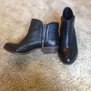 Lucky Brand Breah bootie, size 8