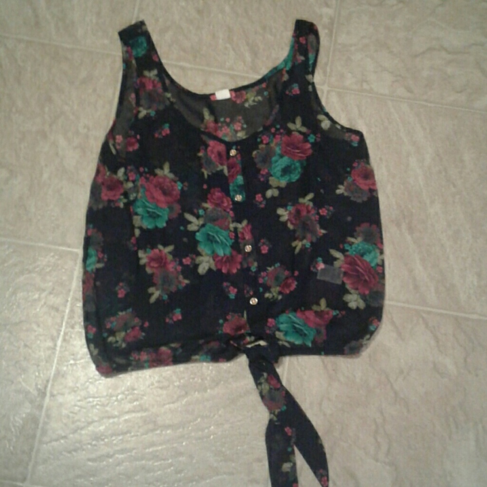 Floral tank