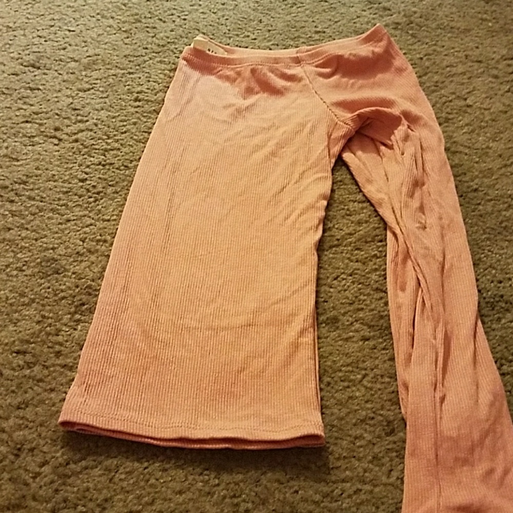 Off the shoulder Pacsun shirt