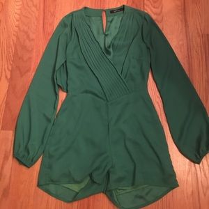 Green long sleeve romper